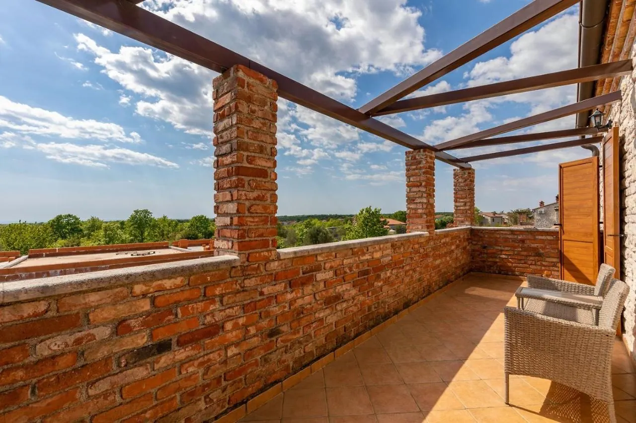 Rustic Villa Lara With Pool Cabrunici
