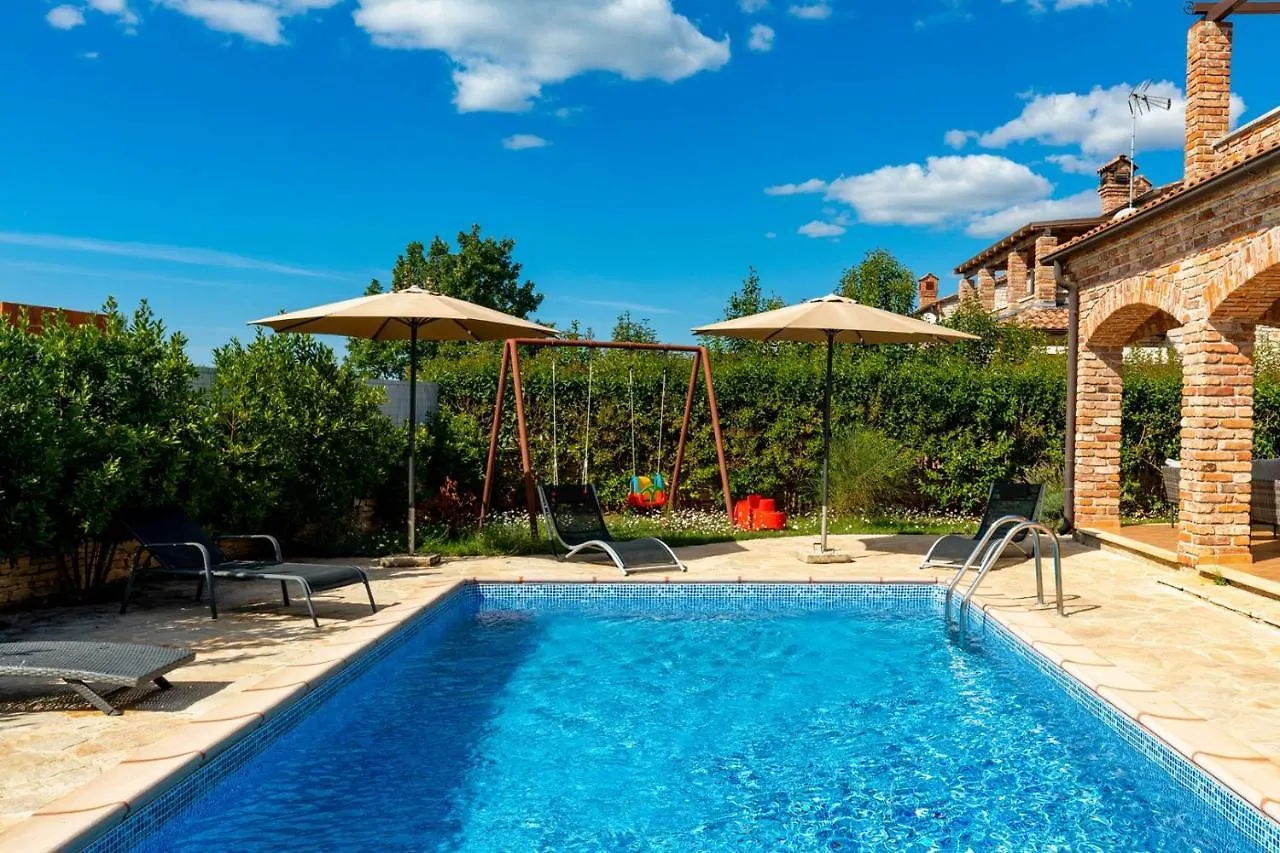 Rustic Villa Lara With Pool Cabrunici 0*,  Croatia