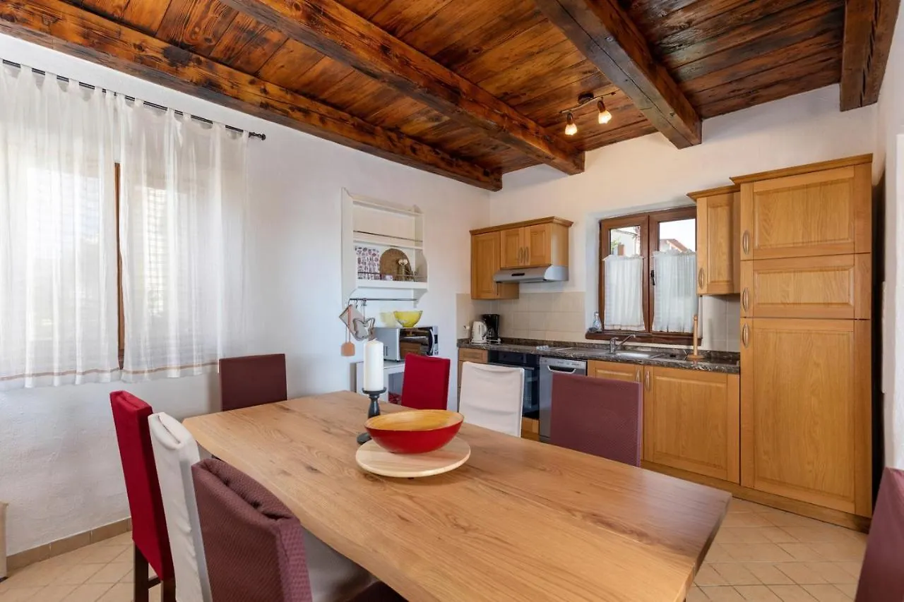 Rustic Villa Lara With Pool Cabrunici